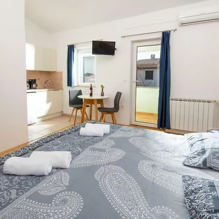 Marta Apartment